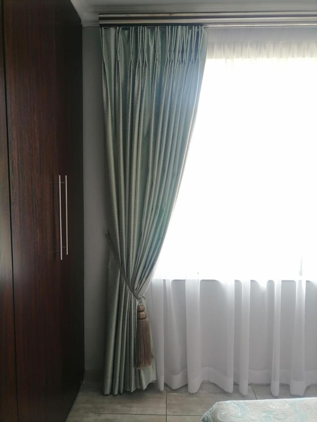 Silken Trap Accommodation No Loadshedding 요하네스버그 외부 사진